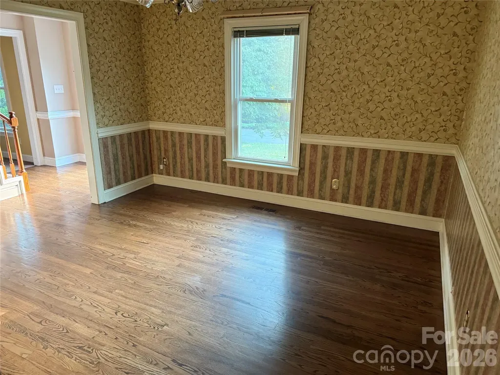 2960 8th Street Court NE Hickory NC 28601