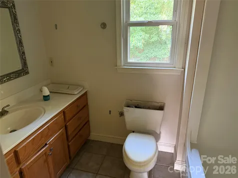 2960 8th Street Court NE Hickory NC 28601