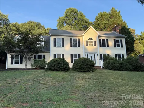 2960 8th Street Court NE Hickory NC 28601