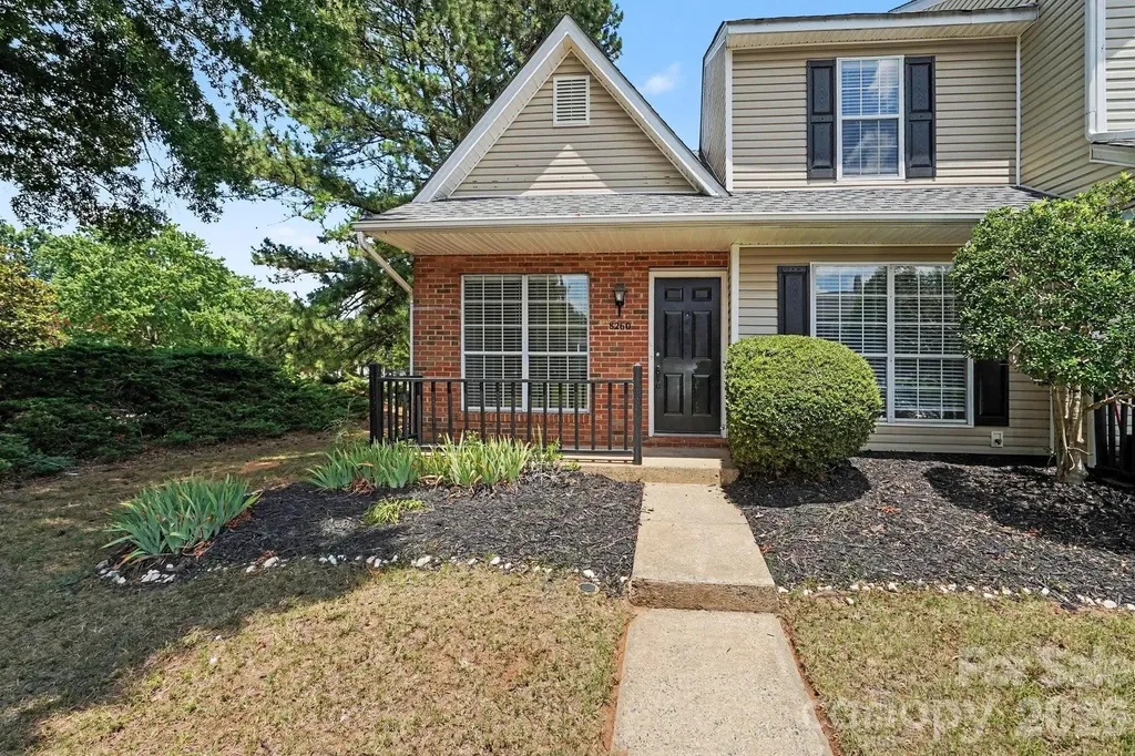8260 Golf Ridge Drive Charlotte NC 28277