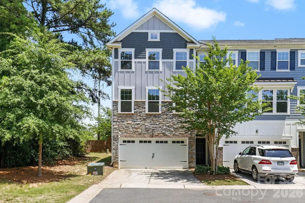 15124 Holly Run Lane Charlotte NC 28277