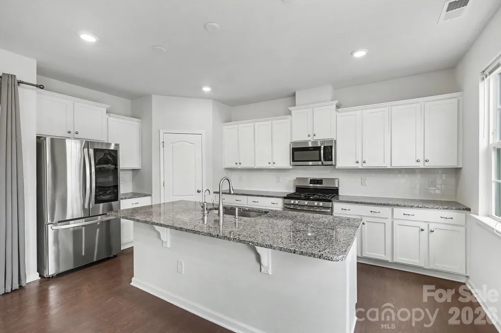 15124 Holly Run Lane Charlotte NC 28277