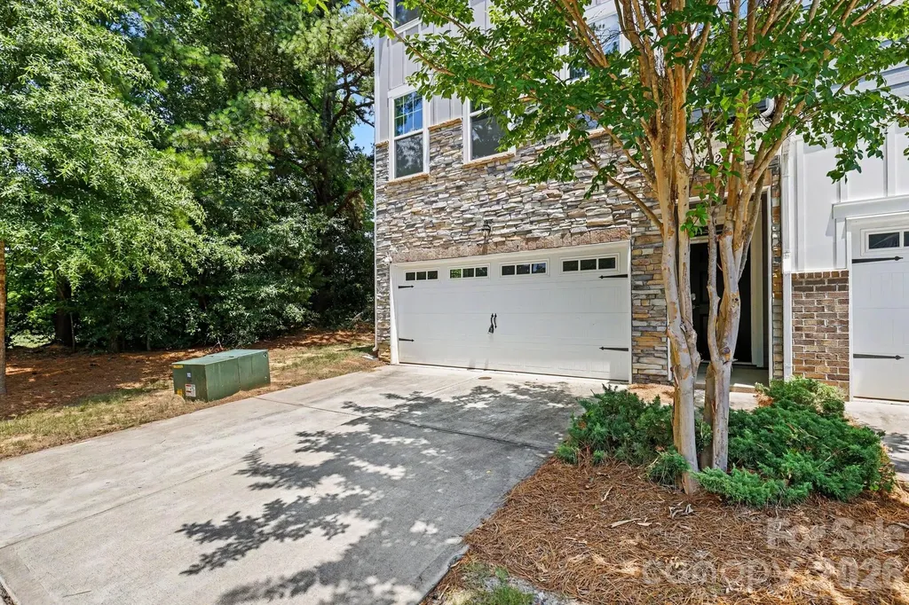 15124 Holly Run Lane Charlotte NC 28277