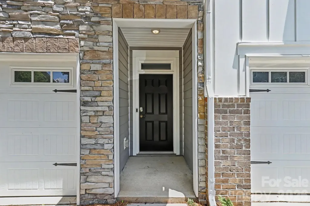 15124 Holly Run Lane Charlotte NC 28277