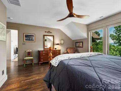 174 Dancing Wind Lane Marshall NC 28753