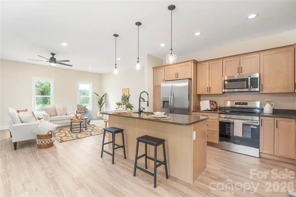 33 Elkwood Avenue Asheville NC 28804