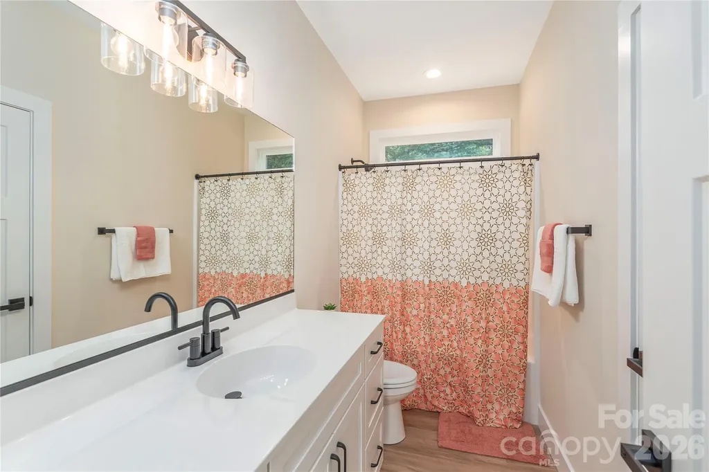 33 Elkwood Avenue Asheville NC 28804