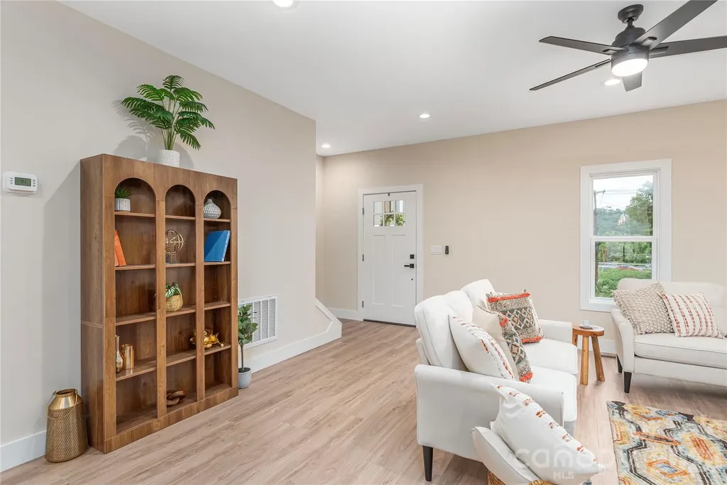 33 Elkwood Avenue Asheville NC 28804