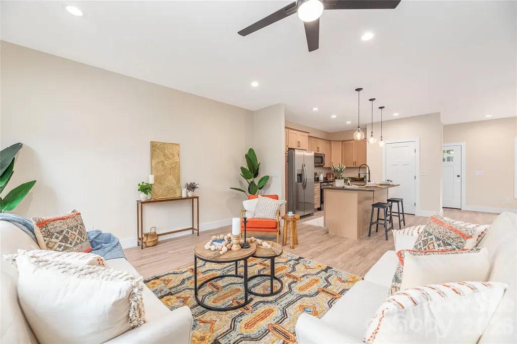 33 Elkwood Avenue Asheville NC 28804