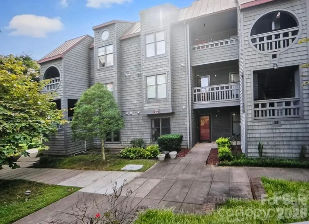 9031 J M Keynes Drive Charlotte NC 28262