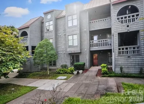 9031 J M Keynes Drive Charlotte NC 28262