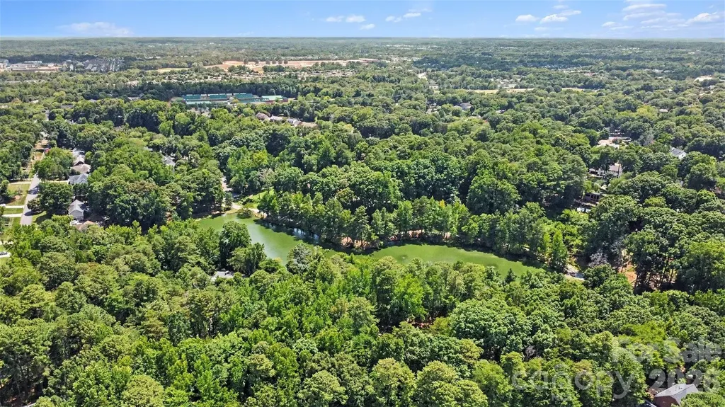 5838 Lake Providence Lane Charlotte NC 28277