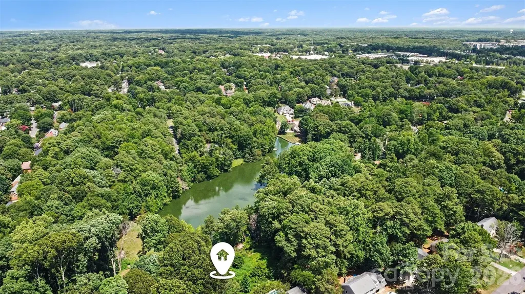 5838 Lake Providence Lane Charlotte NC 28277