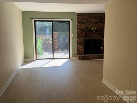 2705 N Center Street Hickory NC 28601