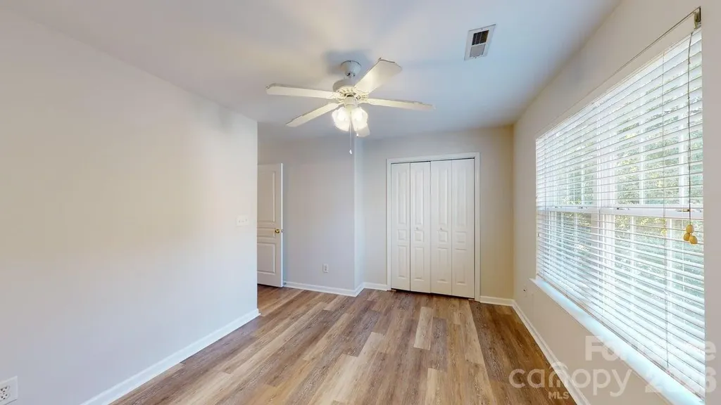 5545 Seths Drive Charlotte NC 28269