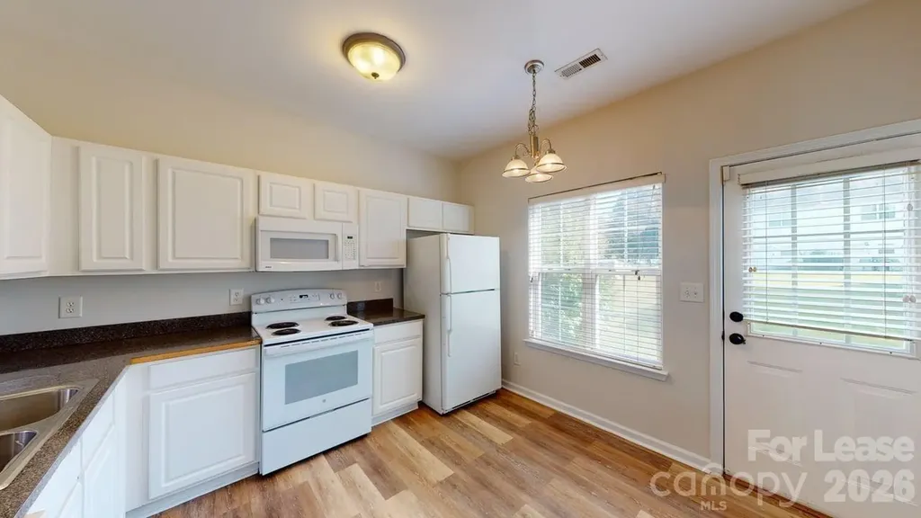 5545 Seths Drive Charlotte NC 28269