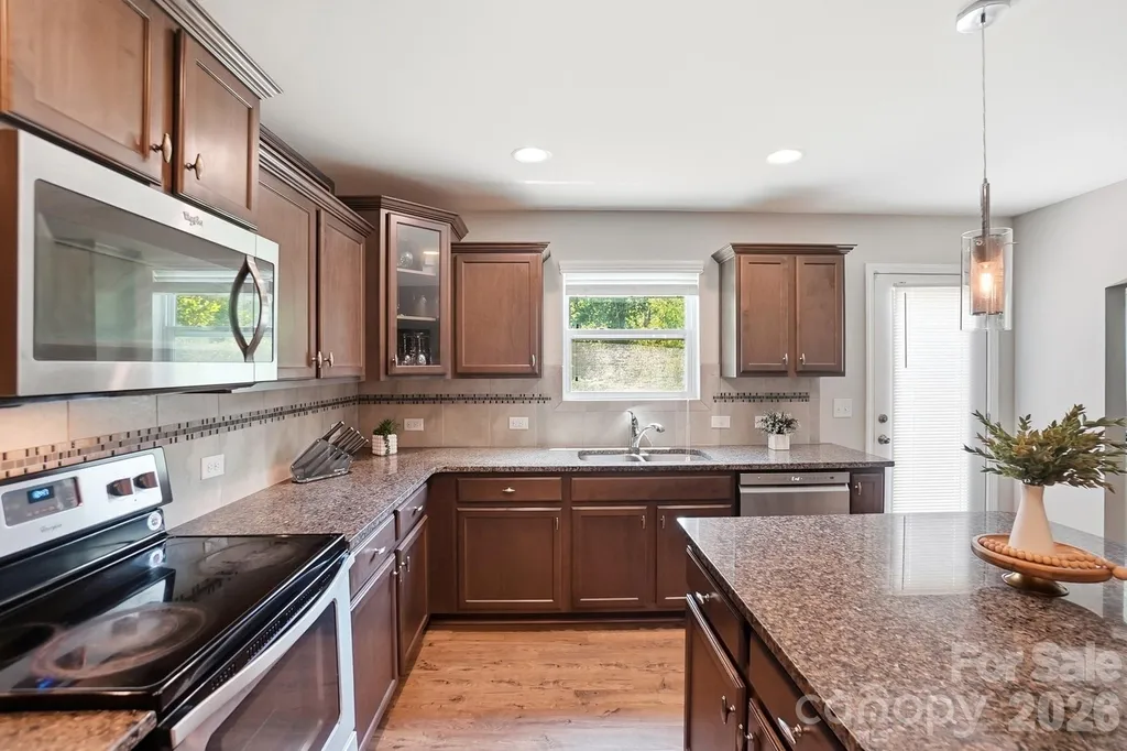 9413 Hanberry Boulevard Charlotte NC 28213