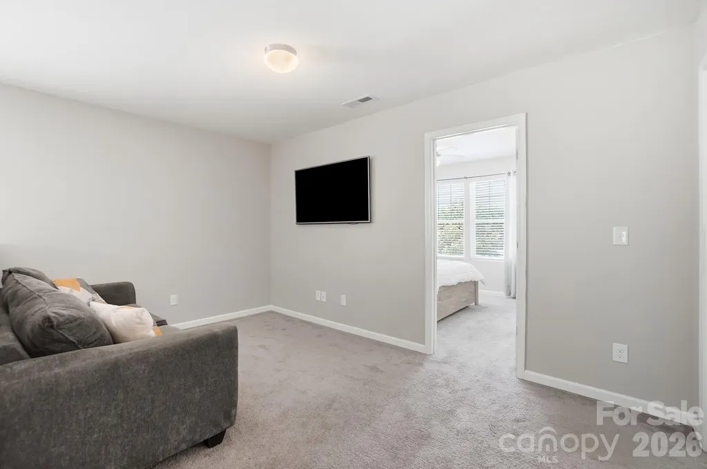 9413 Hanberry Boulevard Charlotte NC 28213