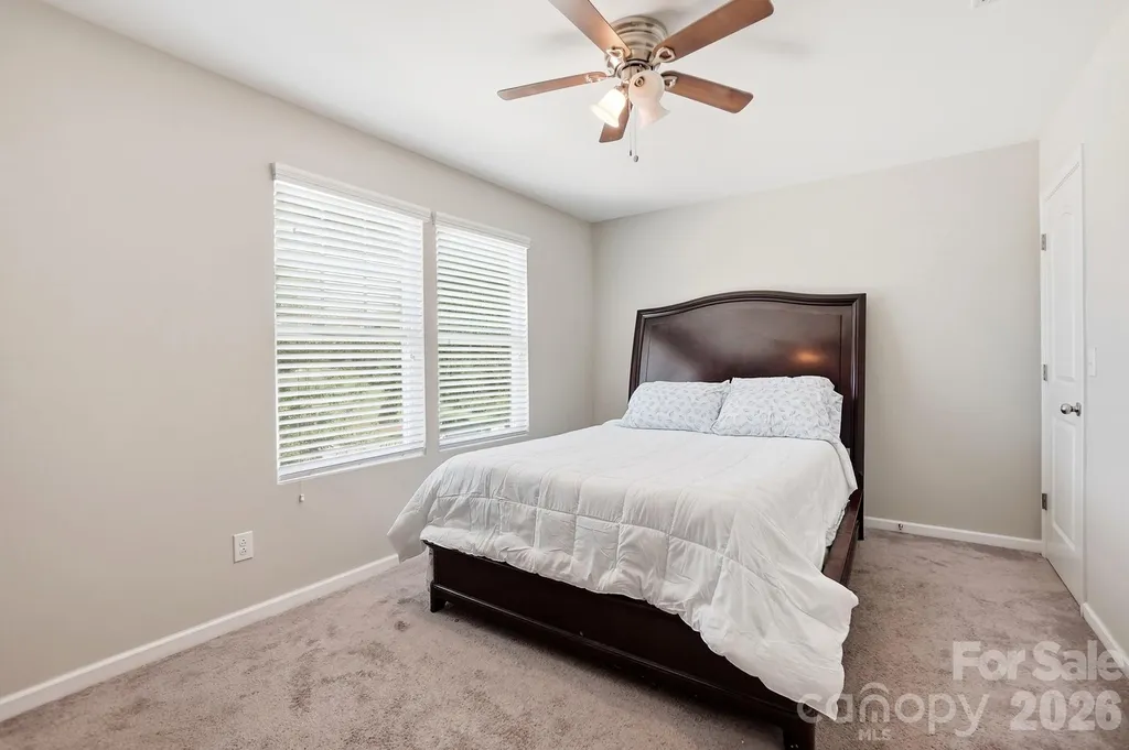 9413 Hanberry Boulevard Charlotte NC 28213