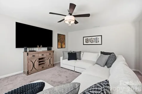 9413 Hanberry Boulevard Charlotte NC 28213