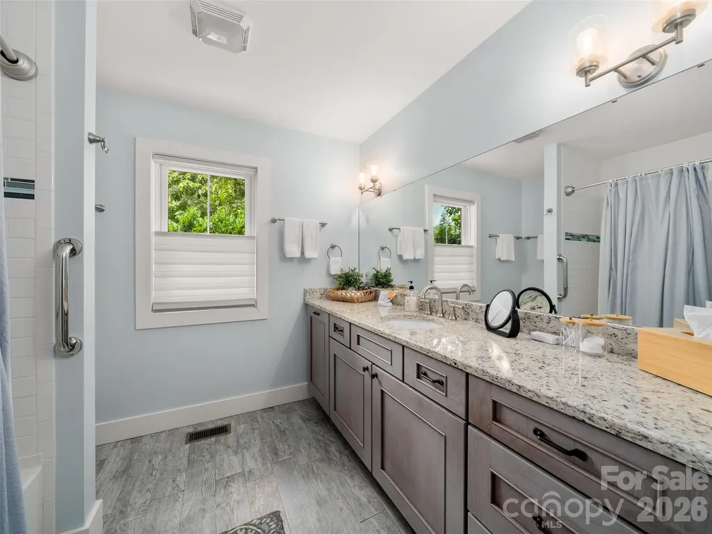 534 Fisher Road Brevard NC 28712