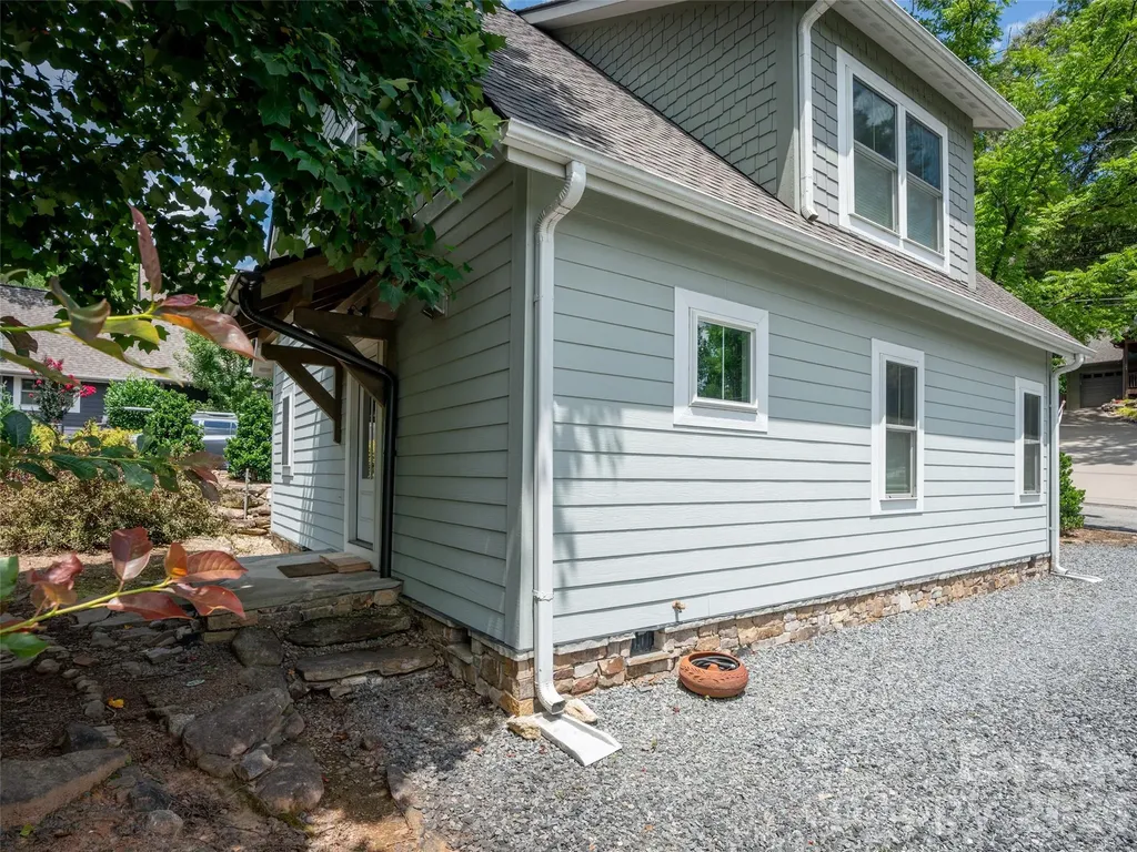 534 Fisher Road Brevard NC 28712