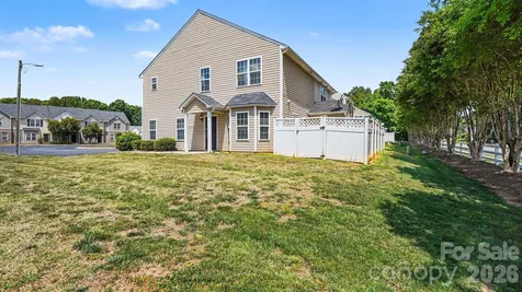 4293 Youngstown Drive Greensboro NC 27405