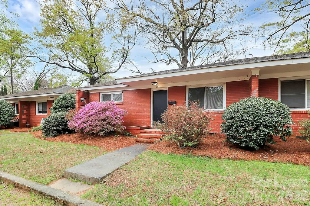 1511 Pecan Avenue Charlotte NC 28205