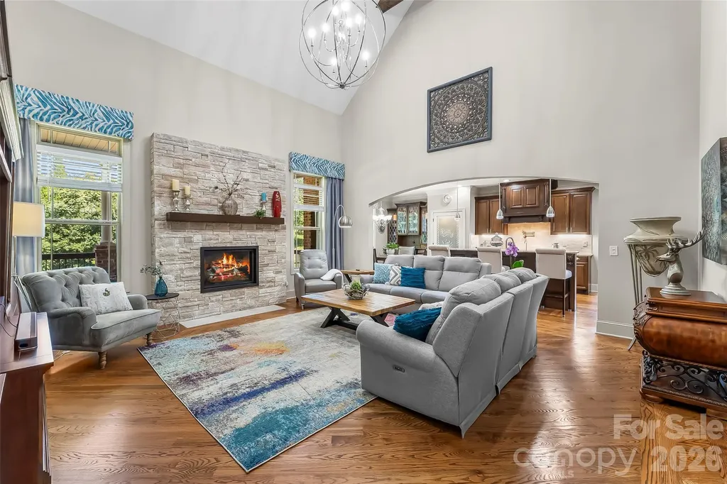 5895 Bakers Point Hickory NC 28602