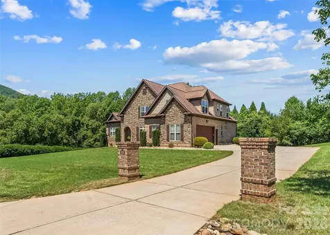 5895 Bakers Point Hickory NC 28602