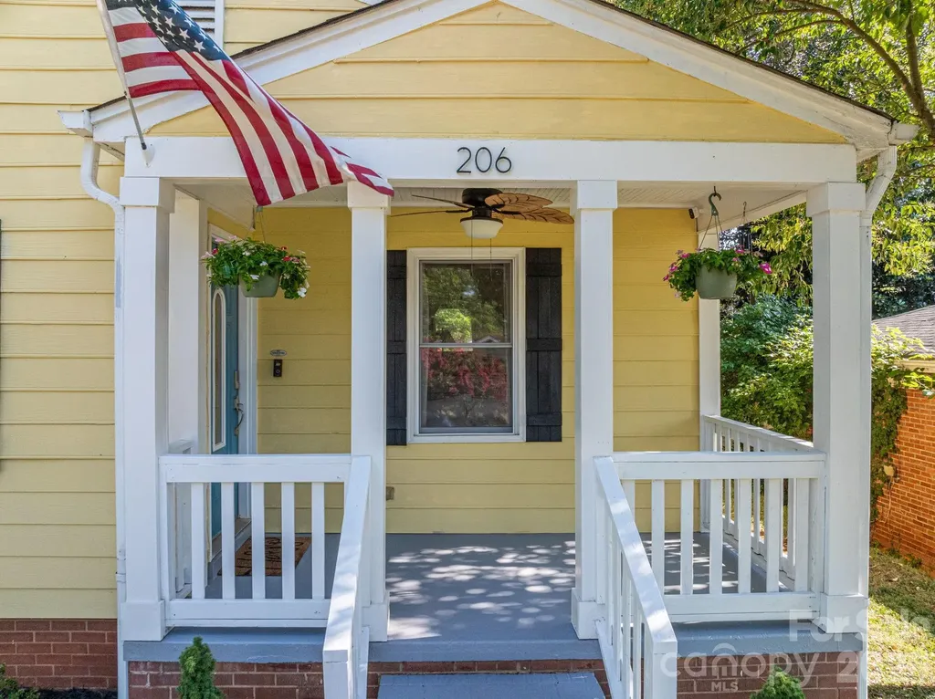206 Cedar Street Belmont NC 28012