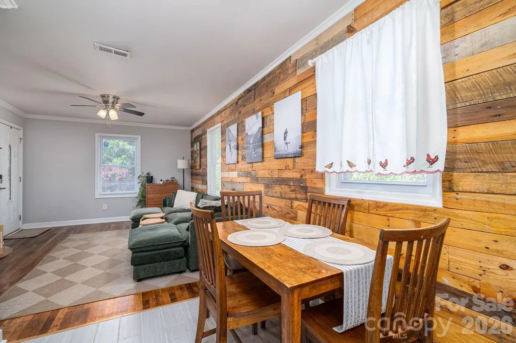 206 Cedar Street Belmont NC 28012