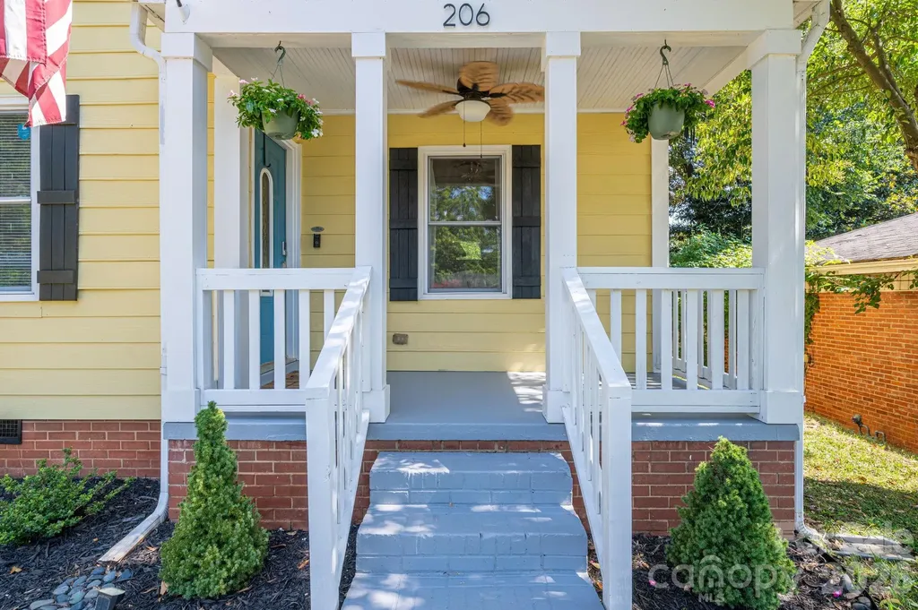 206 Cedar Street Belmont NC 28012
