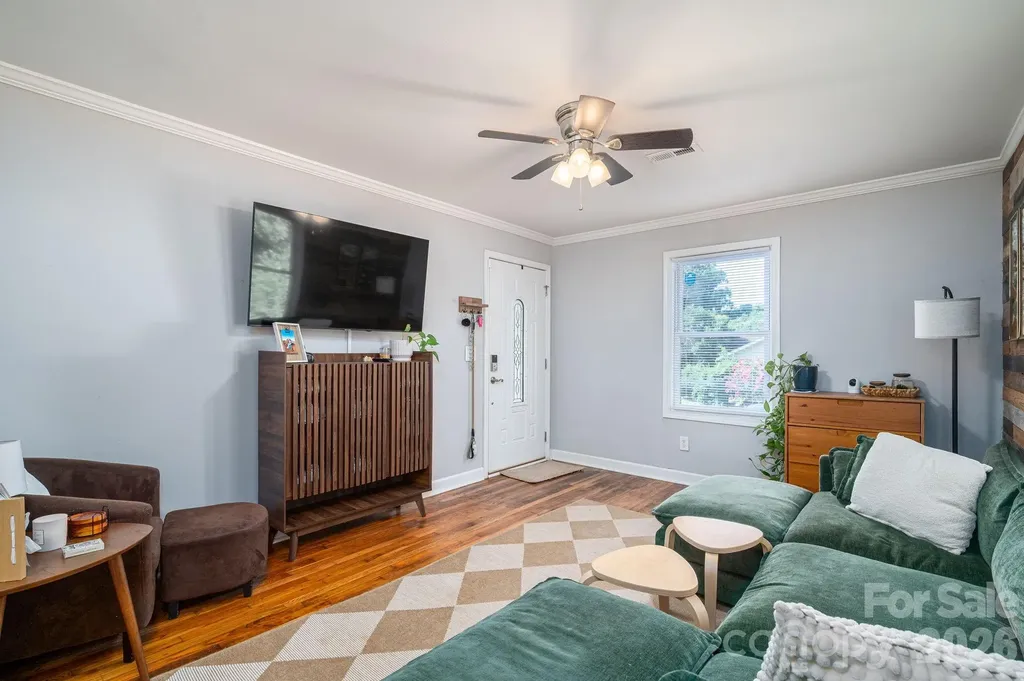 206 Cedar Street Belmont NC 28012