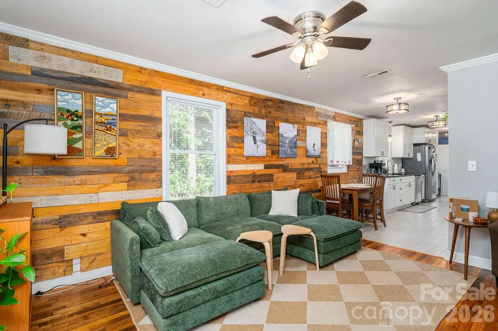 206 Cedar Street Belmont NC 28012