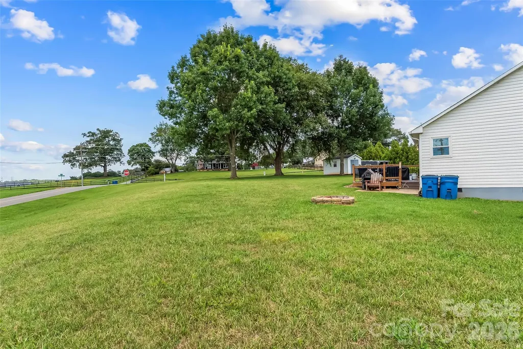 3955 Northernmistic Drive Maiden NC 28650