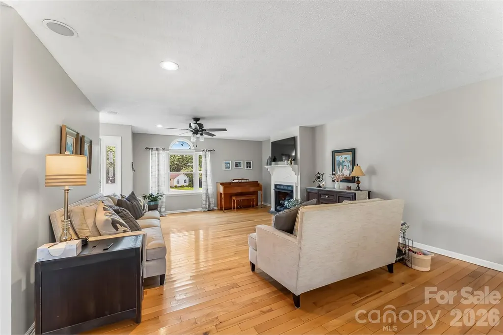 3955 Northernmistic Drive Maiden NC 28650