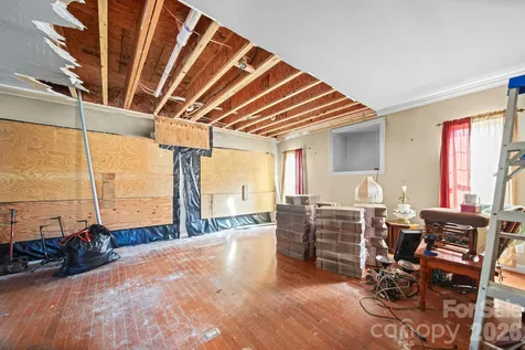 546 Hopewell Road Blacksburg SC 29702