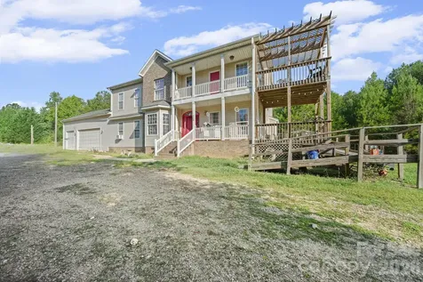 546 Hopewell Road Blacksburg SC 29702