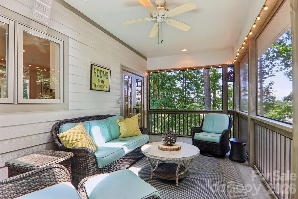 24 Turkey Roost Court Flat Rock NC 28739
