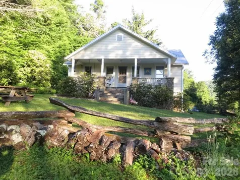 6835 Nc 183 Highway Newland NC 28657