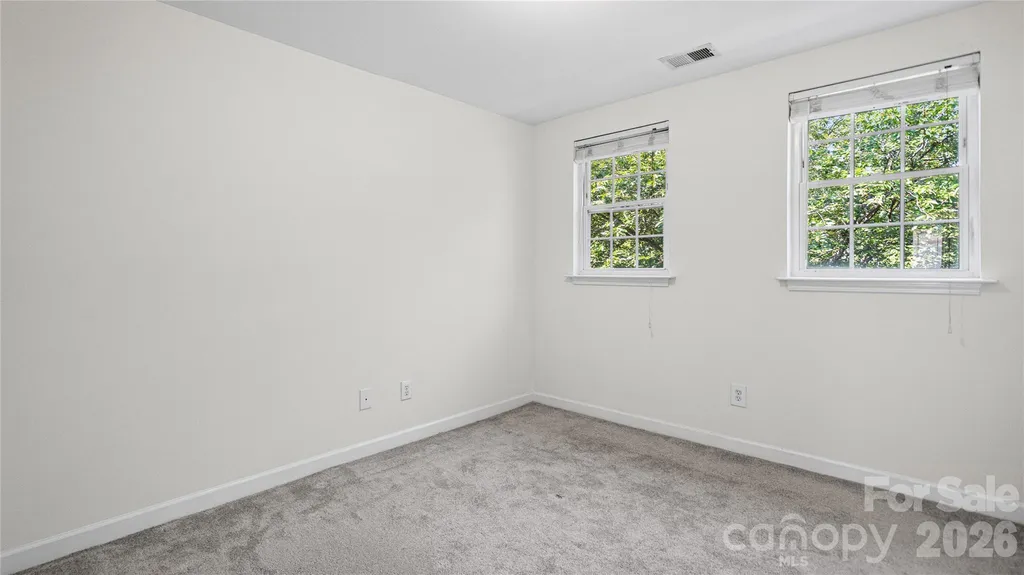 1224 Green Oaks Lane Charlotte NC 28205