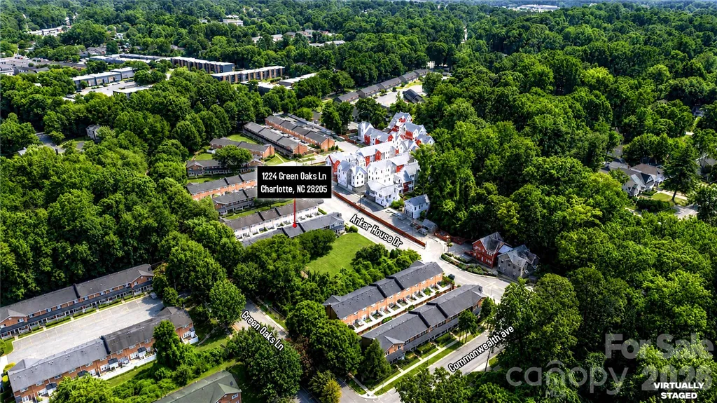 1224 Green Oaks Lane Charlotte NC 28205
