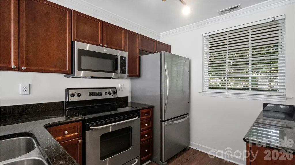 1224 Green Oaks Lane Charlotte NC 28205