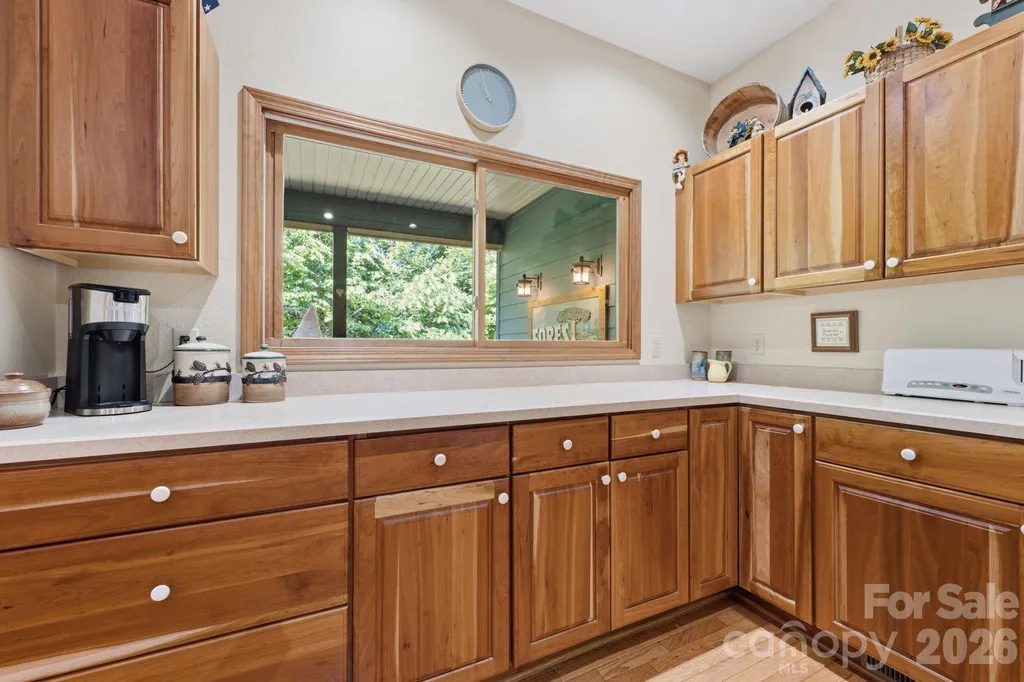 121 Forest Run Rd Forest Run Road Whittier NC 28789
