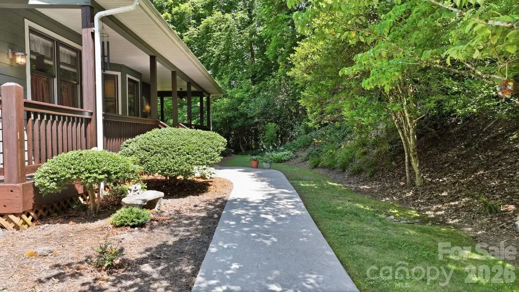 121 Forest Run Rd Forest Run Road Whittier NC 28789