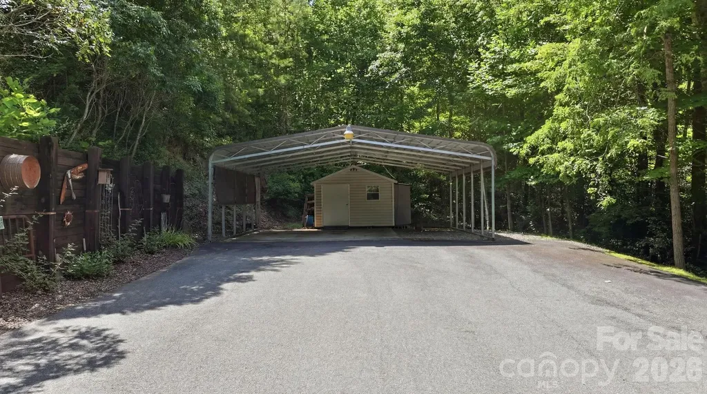 121 Forest Run Rd Forest Run Road Whittier NC 28789