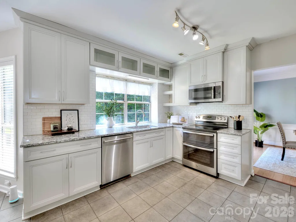 11206 Longhedge Lane Charlotte NC 28273