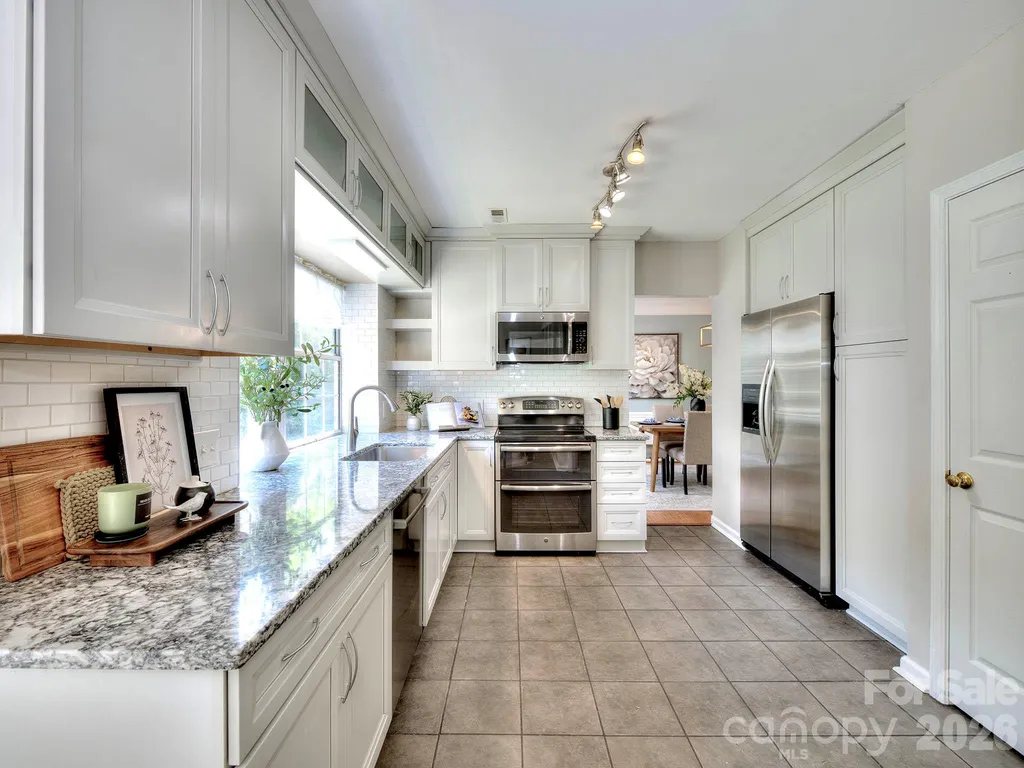 11206 Longhedge Lane Charlotte NC 28273