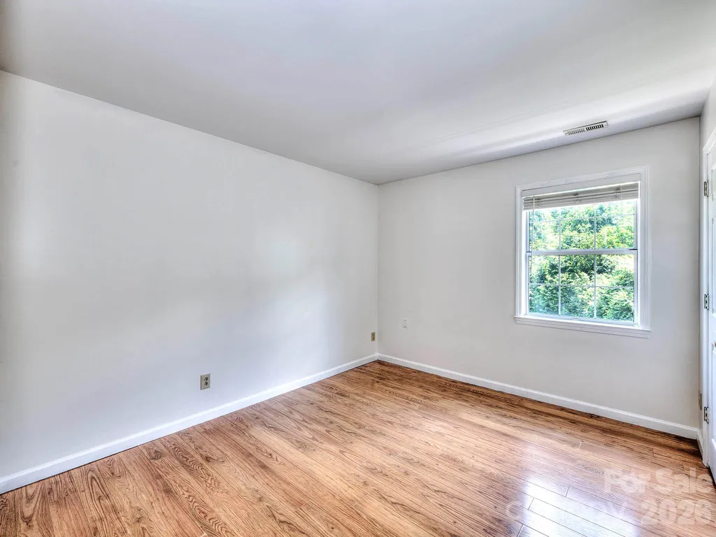 11206 Longhedge Lane Charlotte NC 28273